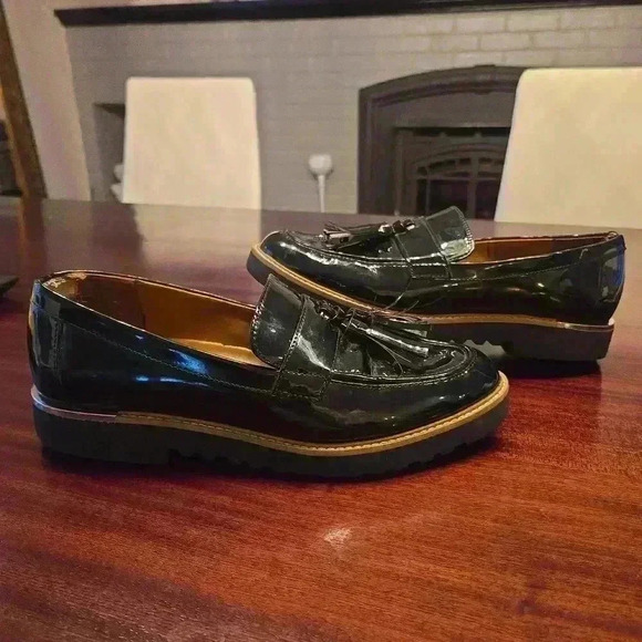Franco Sarto Carolyn Tassel Loafer Womens Black Patent Leather Size 9 - Picture 2 of 10